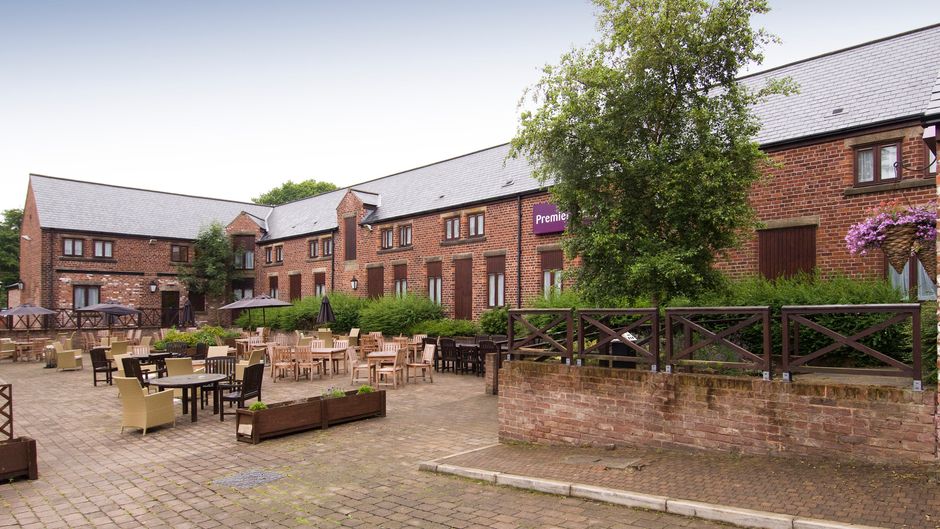 Premier Inn Chorley North Exterior