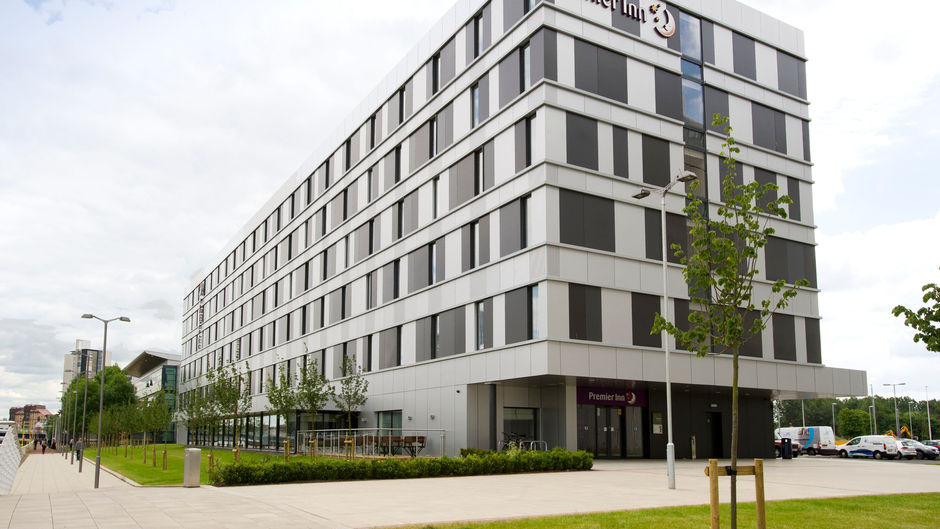 Premier Inn Glasgow Pacific Quay (SECC) Exterior