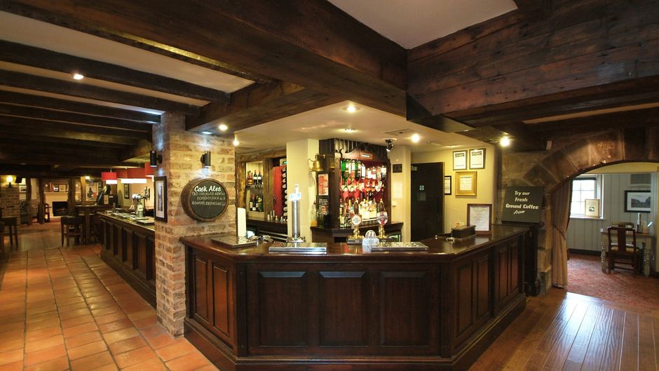 Premier Inn Huddersfield North Lobby
