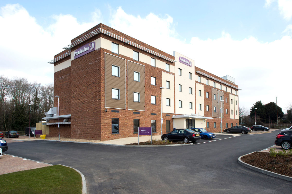 Premier Inn Portsmouth Havant South- First Class Havant, England Hotels
