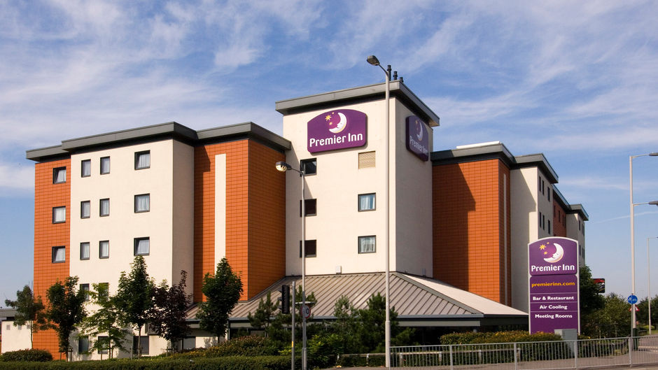 Premier Inn Portsmouth (Port Solent) Exterior