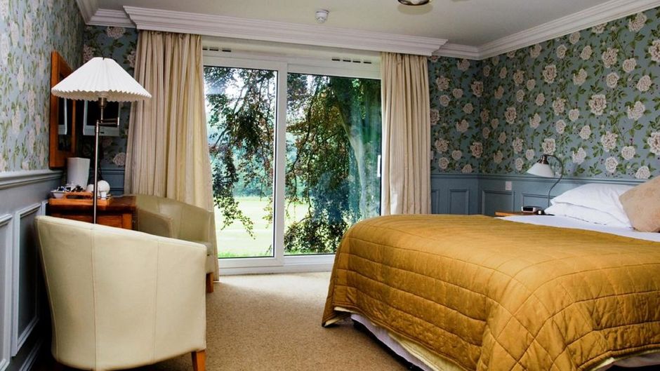 Riverdale Hall Hotel Room