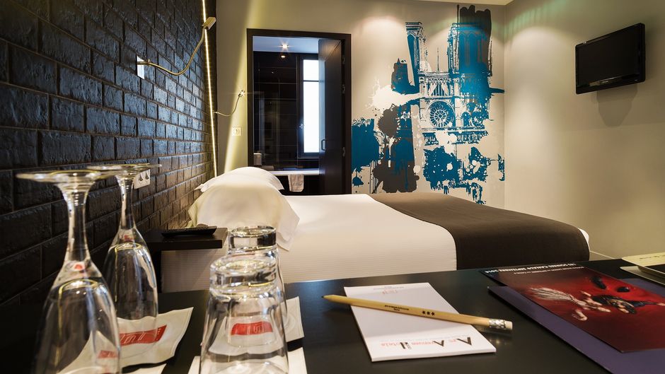 Arc de Triomphe Etoile Room