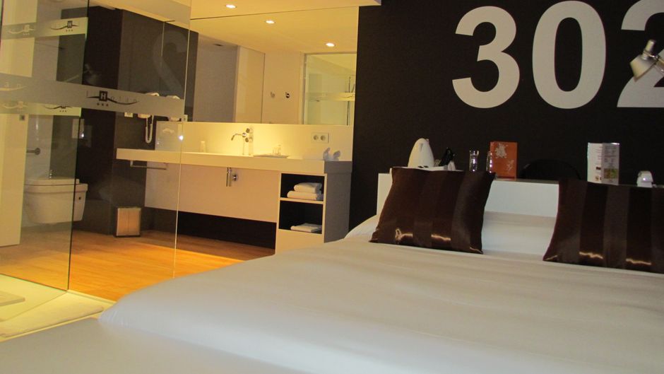 Hotel L'Hotan Room
