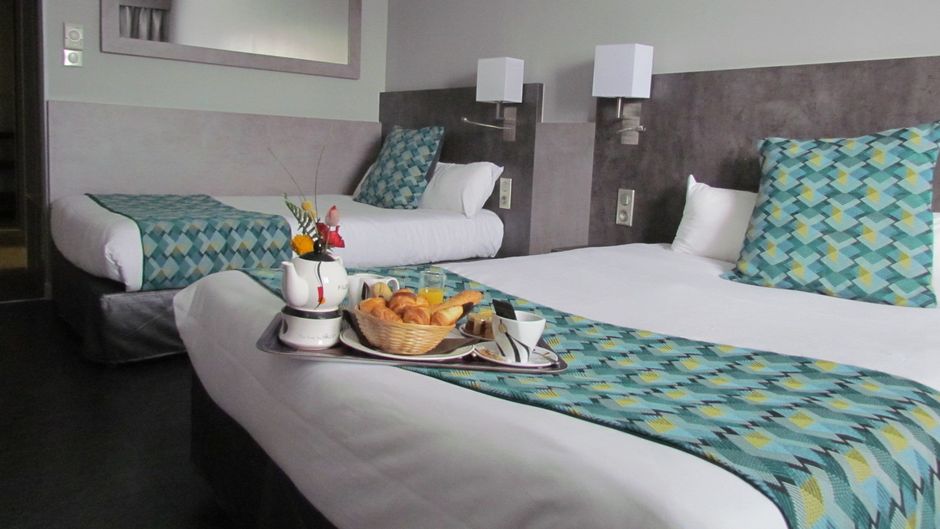 Hotel L'Hotan Room