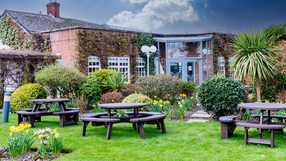 Rossett Hall Hotel Exterior
