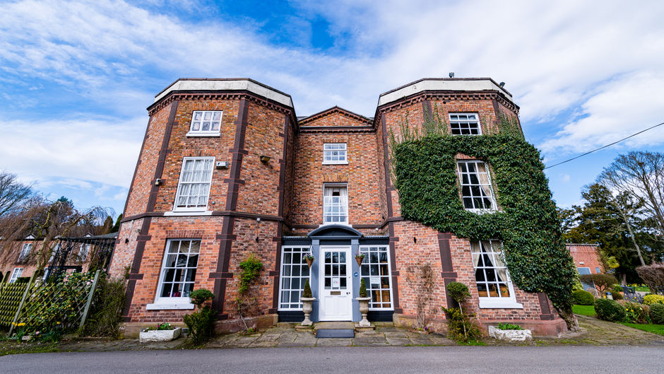 Rossett Hall Hotel Exterior