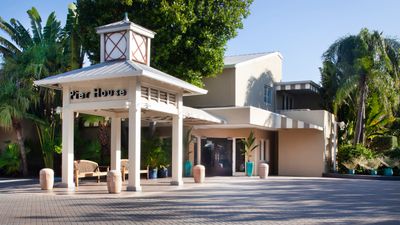 Pier House Resort & Spa
