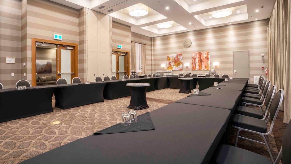 Sandman Hotel Hamilton Meeting
