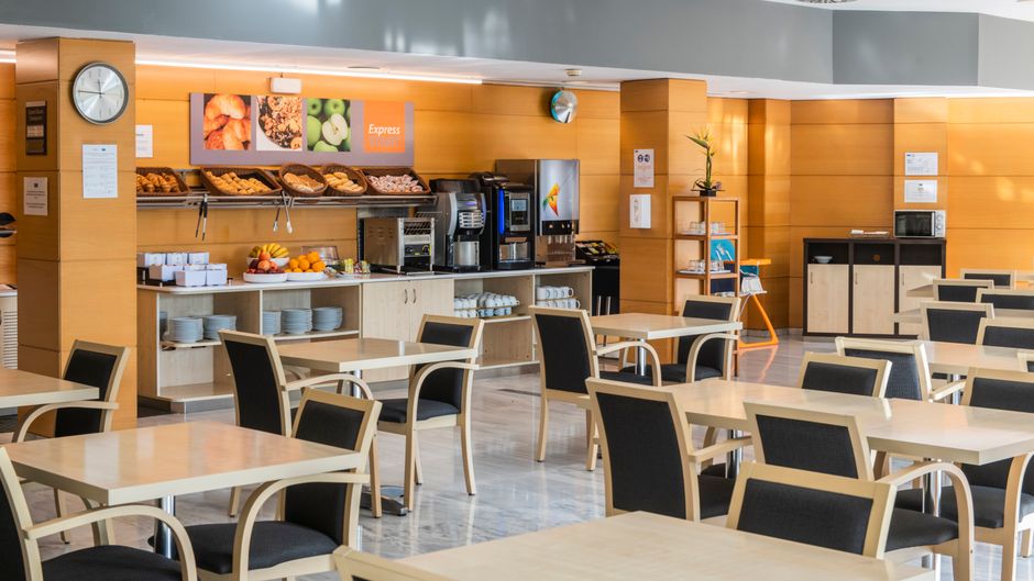 Holiday Inn Express Barcelona - Montmelo Restaurant