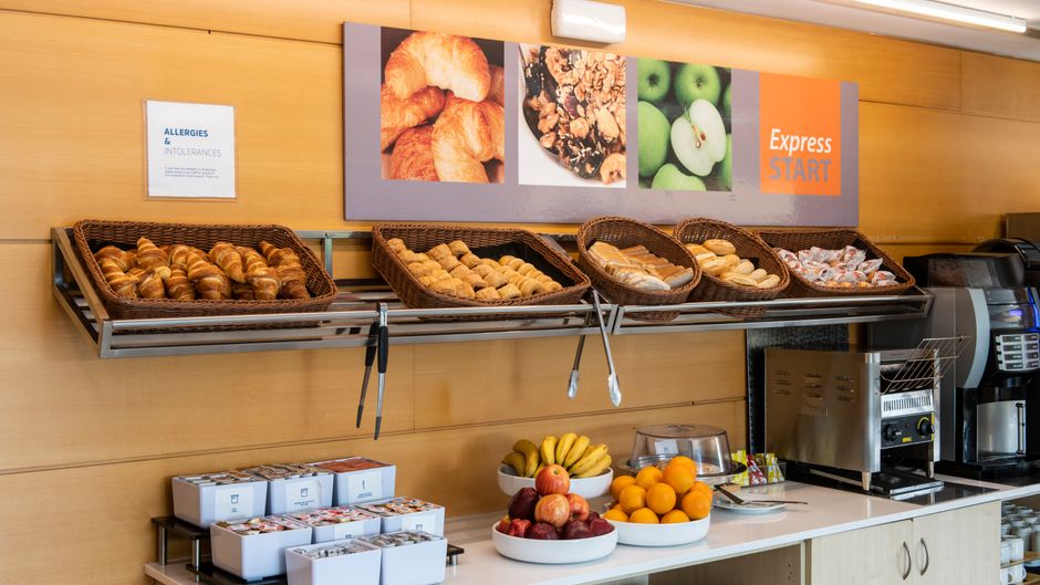 Holiday Inn Express Barcelona - Montmelo Restaurant