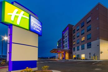 Holiday Inn Express & Suites-Univ Area