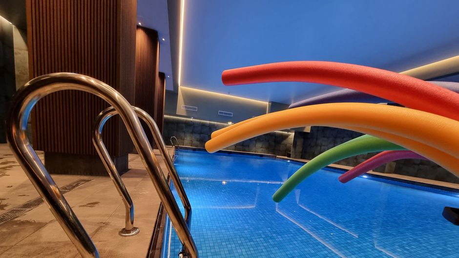Crowne Plaza Helsinki-Hesperia Pool