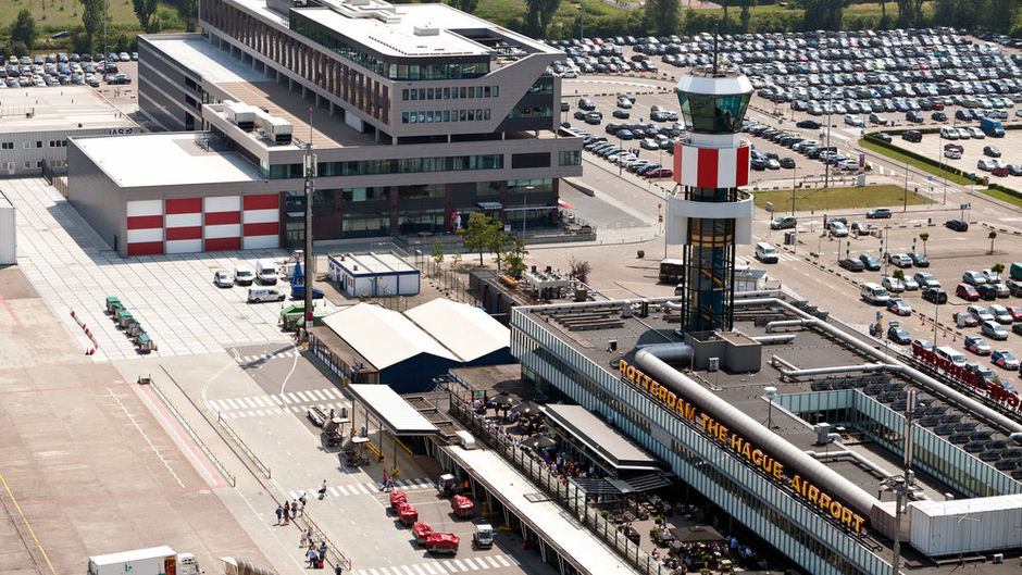 Wings Hotel Rotterdam Exterior