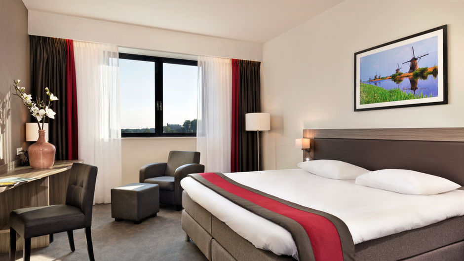 Wings Hotel Rotterdam Room