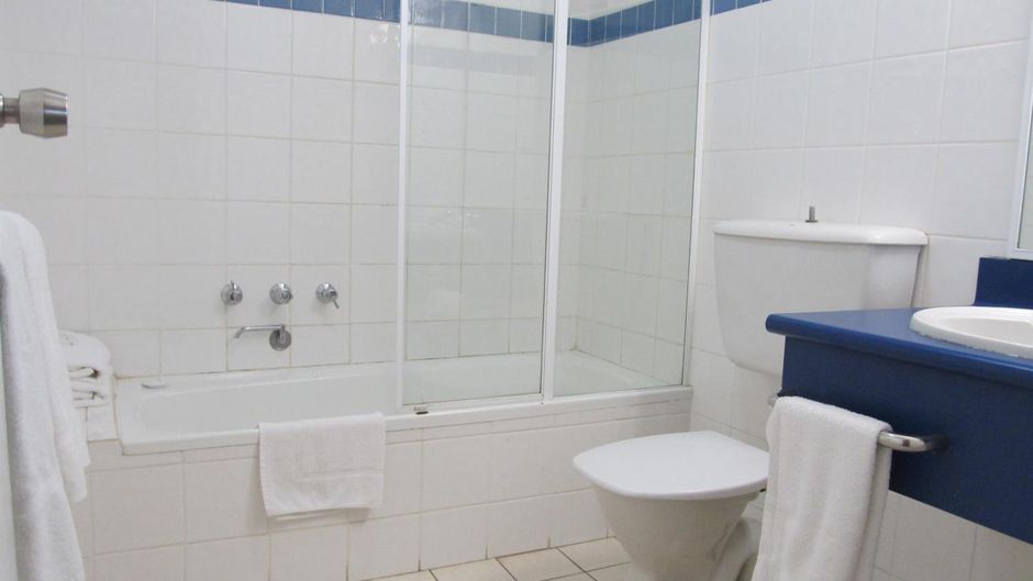 Meninya Palms Room