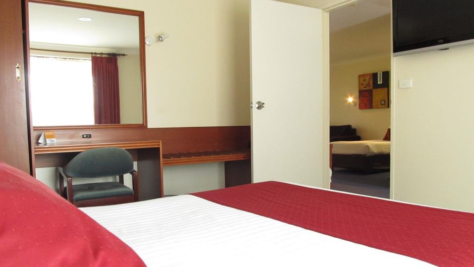 Meninya Palms Suite