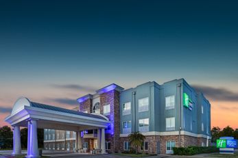Holiday Inn Express & Suites