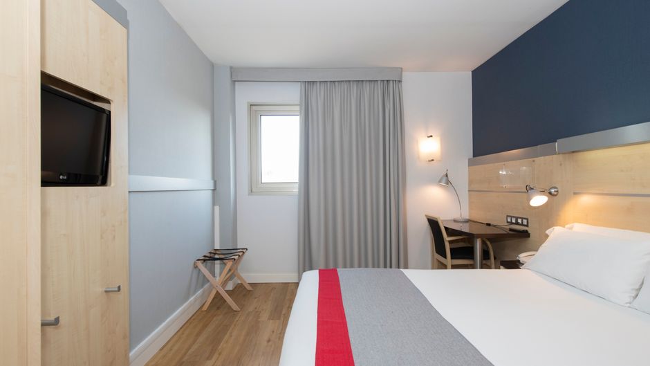 Holiday Inn Express Barcelona - Montmelo Room