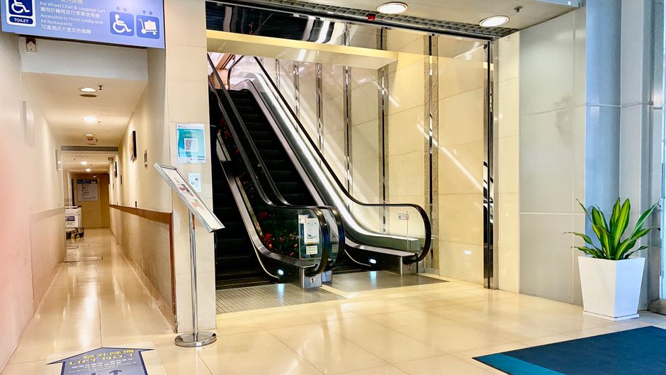 Holiday Inn Express - Causeway Bay Lobby