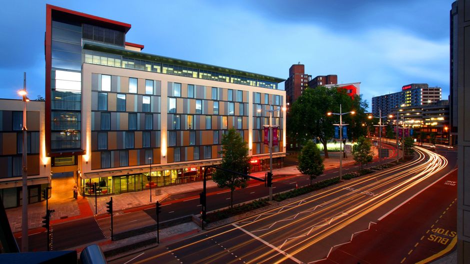 Future Inn Bristol Exterior