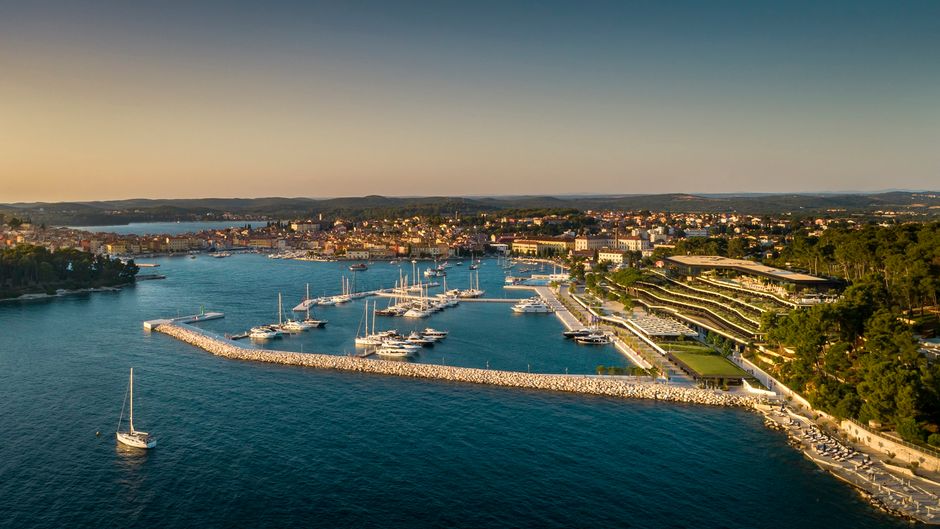 Grand Park Hotel Rovinj Exterior