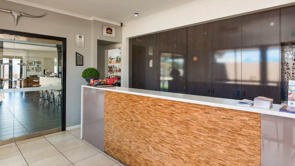 The Stirling Hotel Rockhampton Lobby