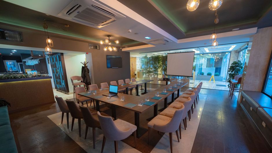 MARK Hotel Meeting