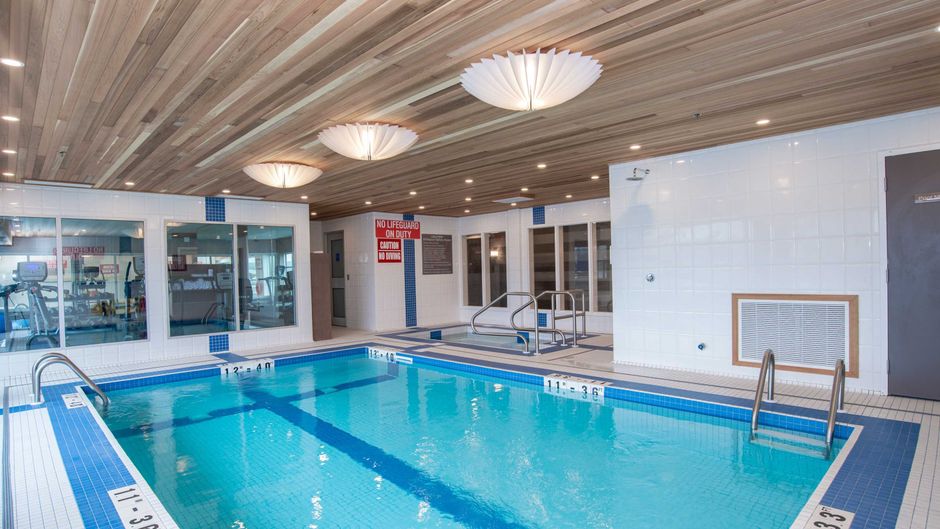Sandman Signature St John's Hotel Pool