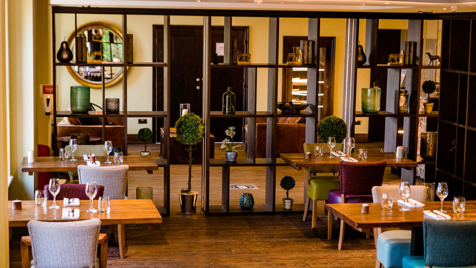 Stonecross Manor Hotel Restaurant