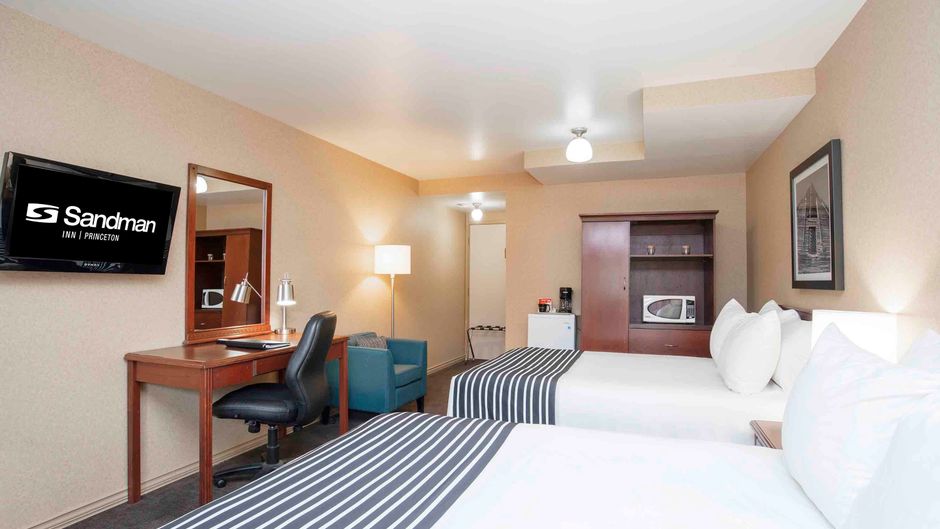 Sandman Inn Princeton Room
