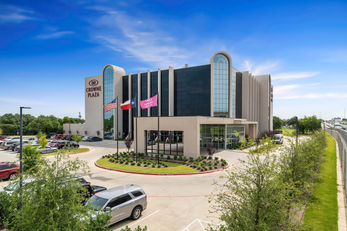 Crowne Plaza Suites