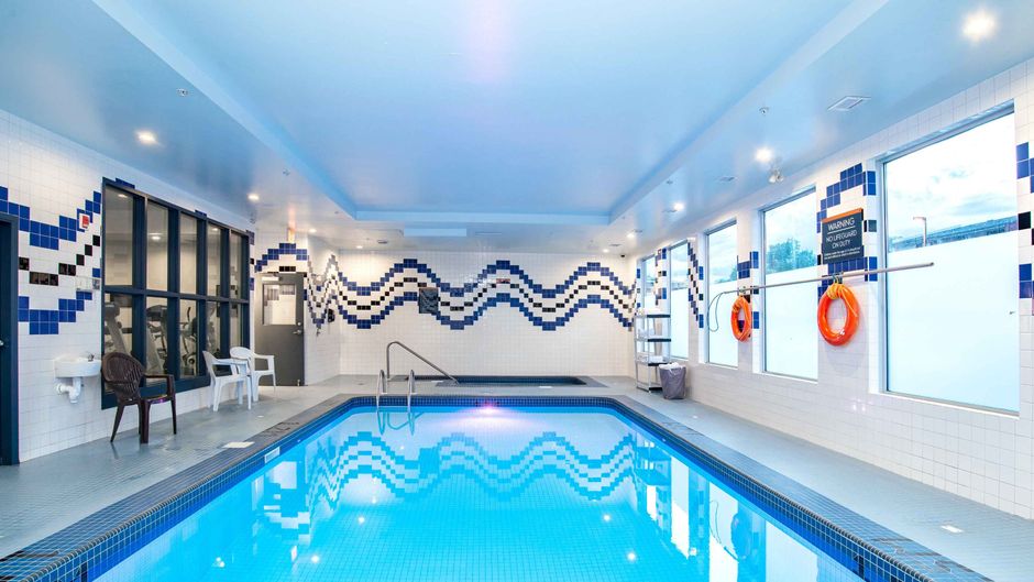 Sandman Hotel Regina Pool