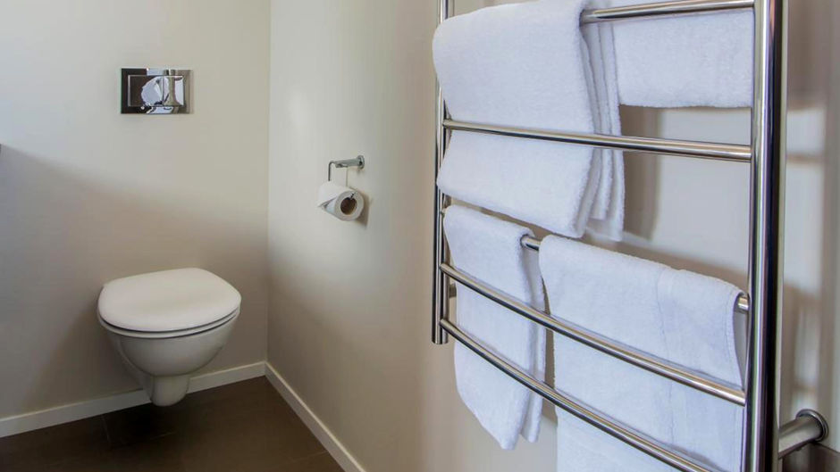 Aspree Motor Inn Room