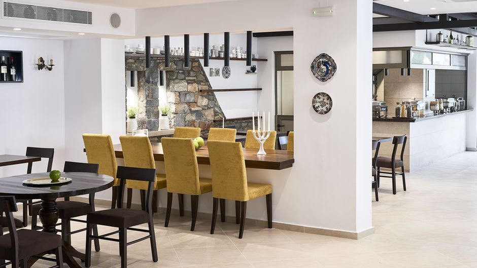 Albatros Hotel Restaurant
