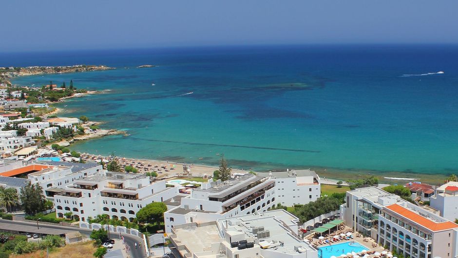Albatros Hotel Exterior