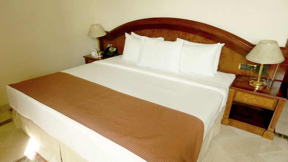 Triumph Plaza Hotel Suite
