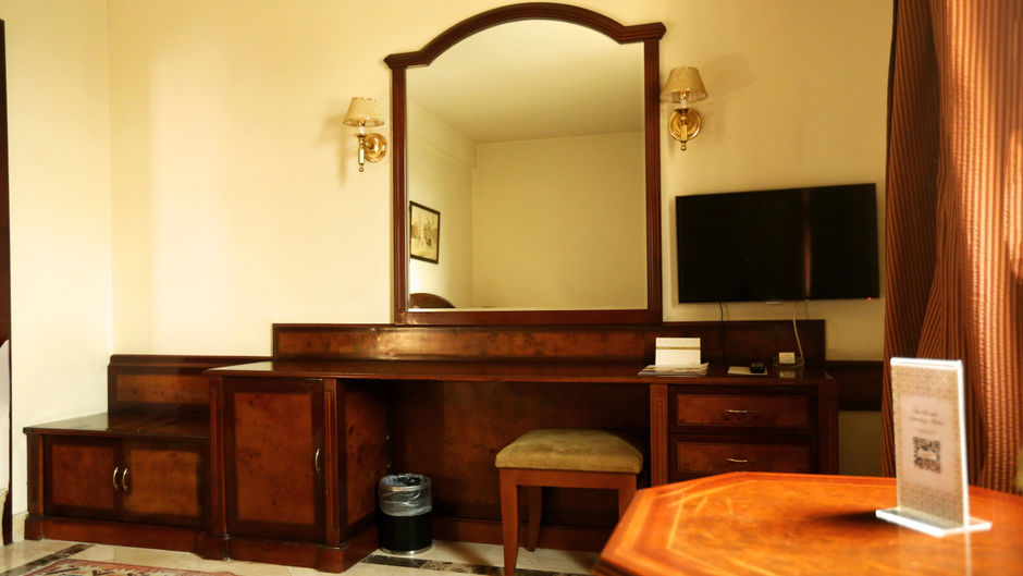 Triumph Plaza Hotel Suite