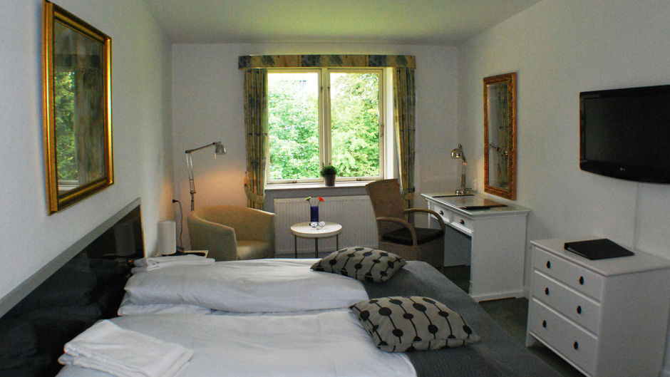 Skanderborghus Hotel Room