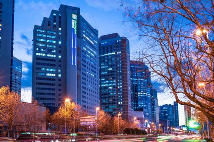 Holiday Inn Express Qingdao City Center