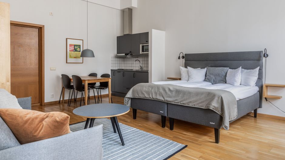 The More Hotel Room