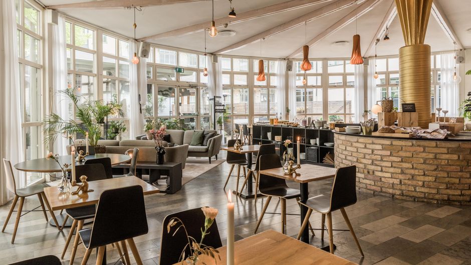 The More Hotel Restaurant