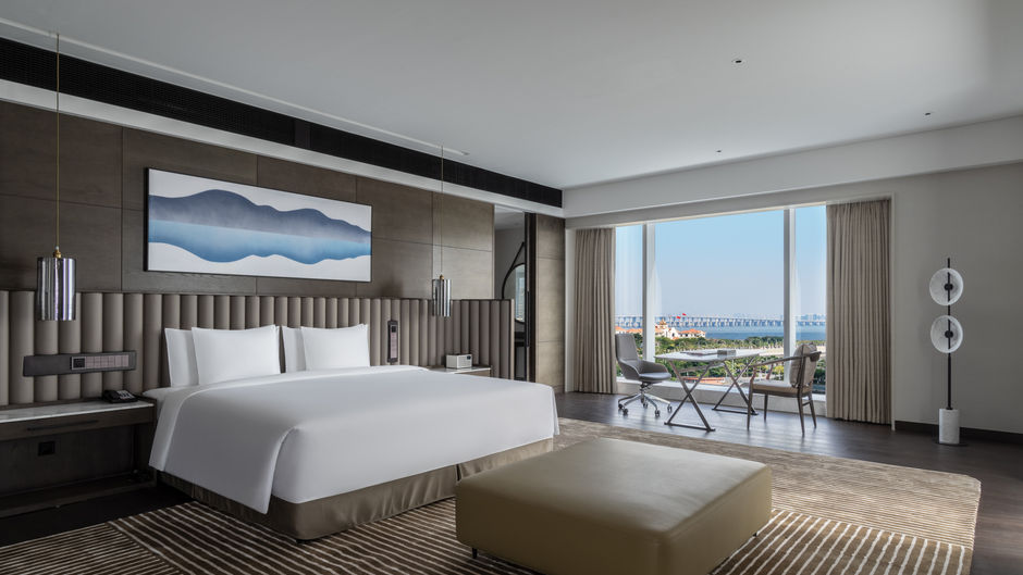 Crowne Plaza Xiamen Jimei Seaview Suite
