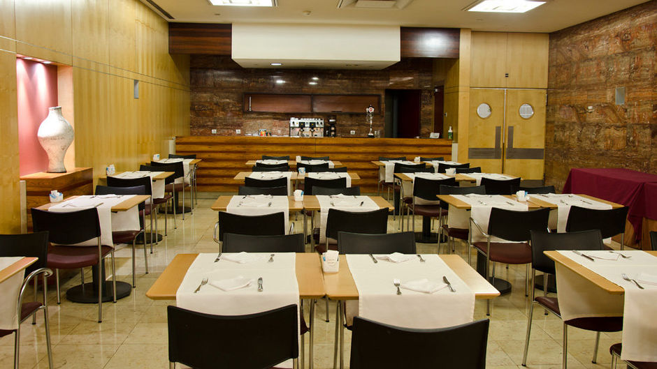 VIP Executive Entrecampos Hotel & Conf Restaurant