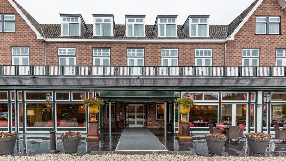 Bastion Deluxe Hotel Apeldoorn/Het Loo Exterior