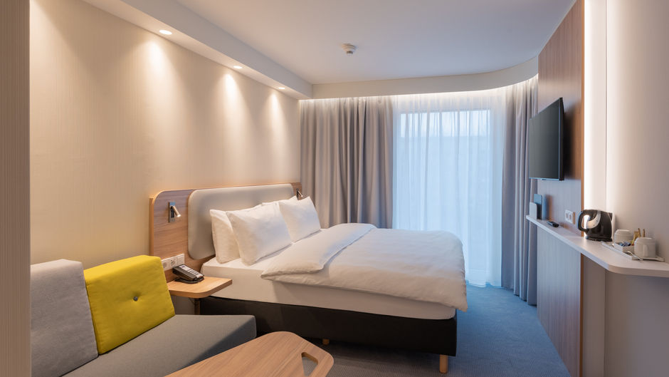 Holiday Inn Express & Suites Potsdam Room