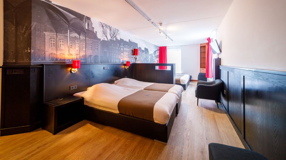 Bastion Hotel Room