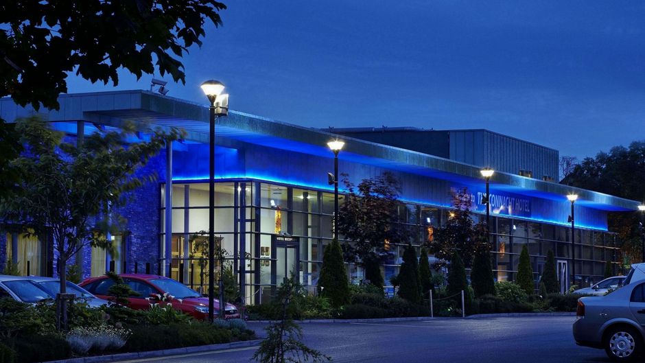 Connacht Hotel Galway Exterior