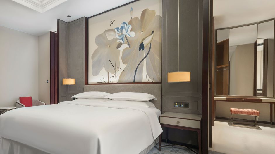 Sheraton Shanghai Jiading Hotel Suite