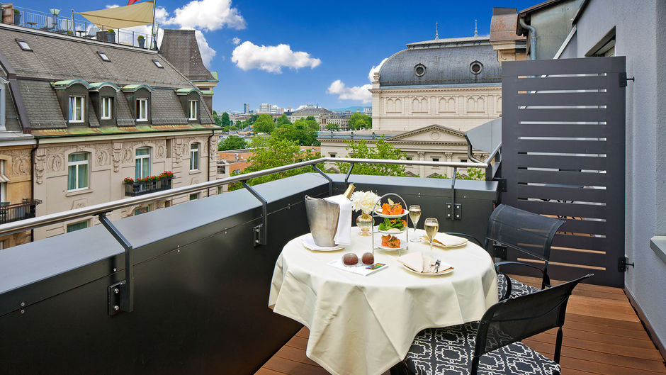 Hotel Opera Zurich Exterior